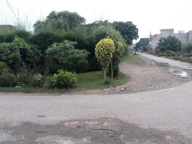 Land for sale in Johar Town, سمسانی کھوئی