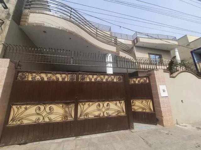 House for sale in Faisalabad, Islamabad Capital Territory