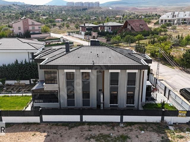 Selçuklu, Konya içerisinde satılık Villa