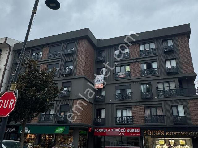 Bağlarbaşı Mahallesi, Maltepe içerisinde satılık mülk
