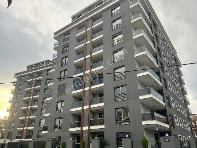 Çiğli, İzmir içerisinde kiralık mülk