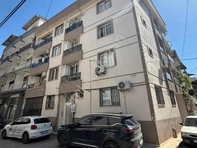 Buca, İzmir içerisinde kiralık mülk
