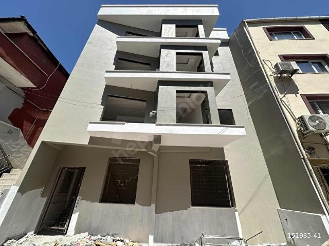 Buca, İzmir içerisinde satılık mülk