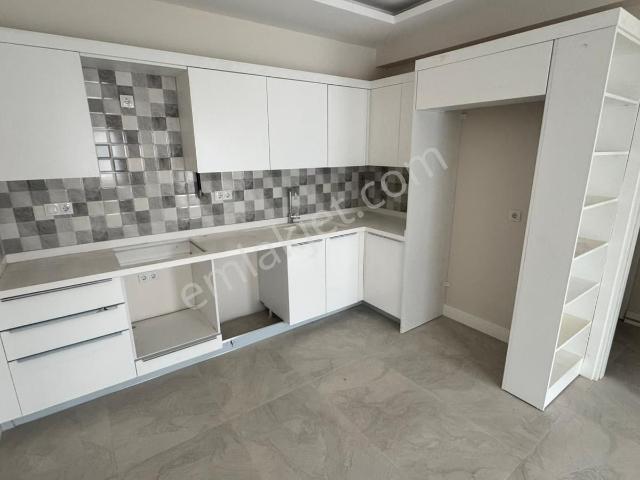 Şambayadı Mahallesi, Çukurova içerisinde kiralık mülk