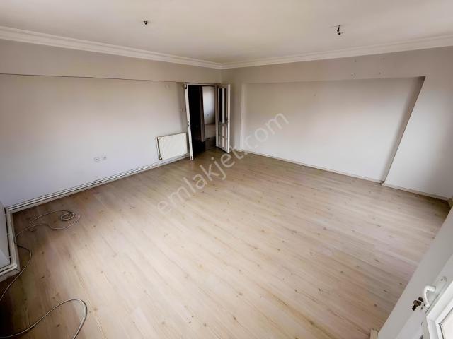 Güzelyalı Mahallesi, Çukurova içerisinde kiralık mülk
