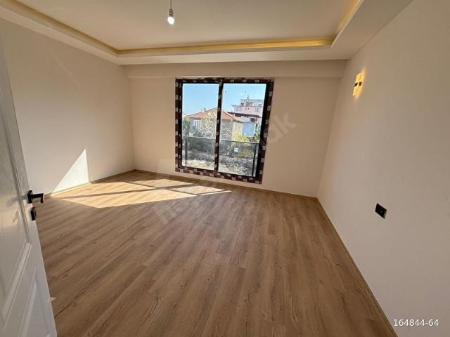 Bergama, İzmir içerisinde satılık mülk