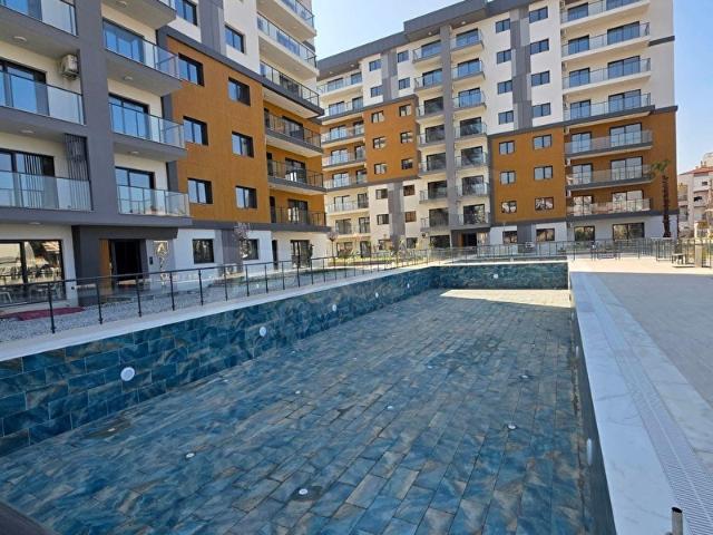 İzmir içerisinde satılık mülk