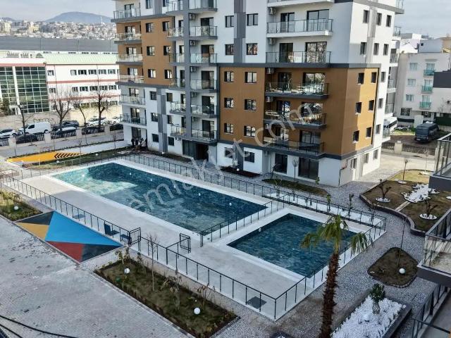 Şemikler Mahallesi, Karşıyaka içerisinde satılık mülk