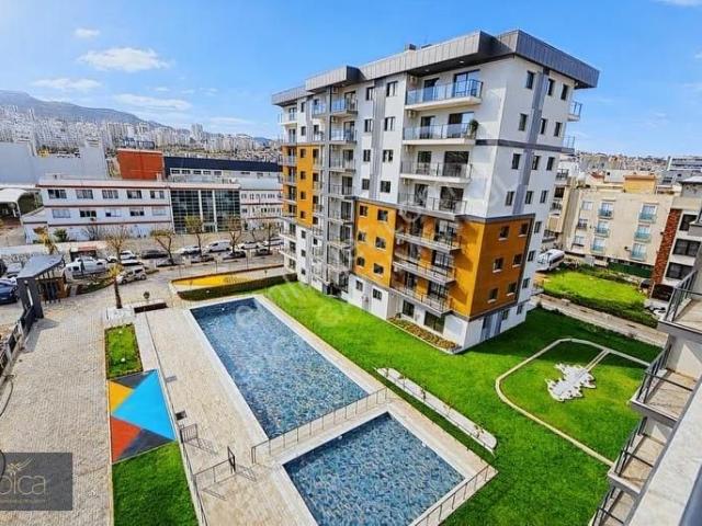 Karşiyaka, İzmir içerisinde kiralık mülk