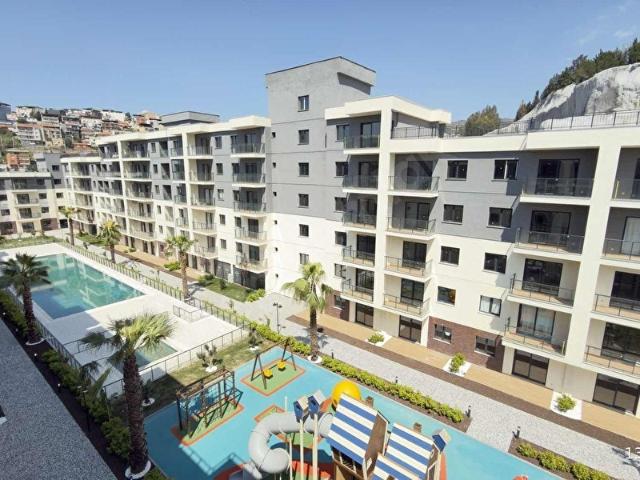 Çiğli, İzmir içerisinde satılık mülk