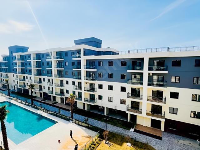 Çiğli, İzmir içerisinde satılık mülk