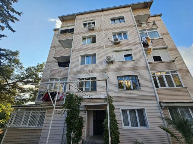 İzkent Mahallesi, Buca içerisinde kiralık mülk