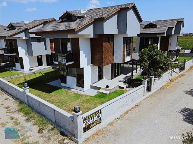 Dikili, İzmir içerisinde satılık Villa