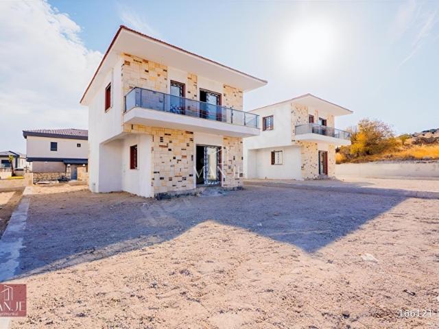 Foça, İzmir içerisinde satılık Villa