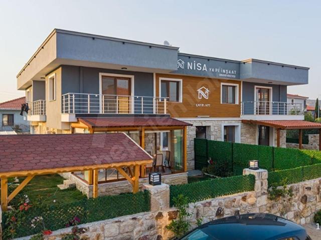 Foça, İzmir içerisinde satılık mülk