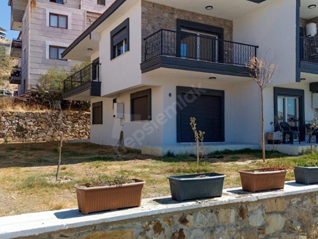 Foça, İzmir içerisinde satılık mülk