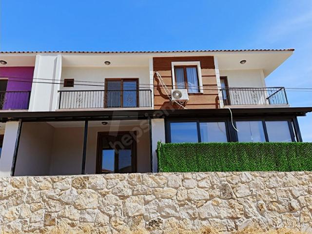 Foça, İzmir içerisinde satılık Villa