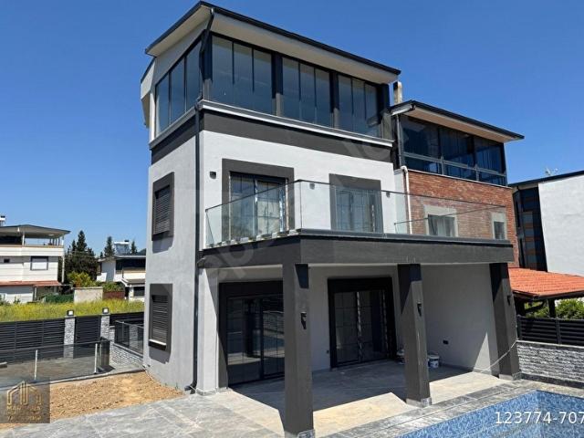 Seferihisar, İzmir içerisinde satılık Villa