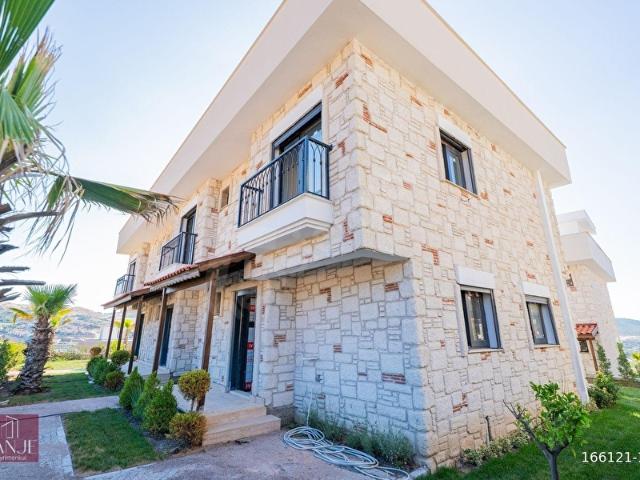 Yenifoça, Foça içerisinde satılık Villa