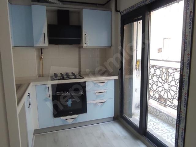 Karşiyaka, İzmir içerisinde satılık mülk