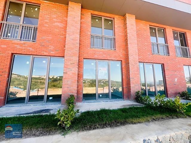 İzmit, Kocaeli içerisinde satılık mülk