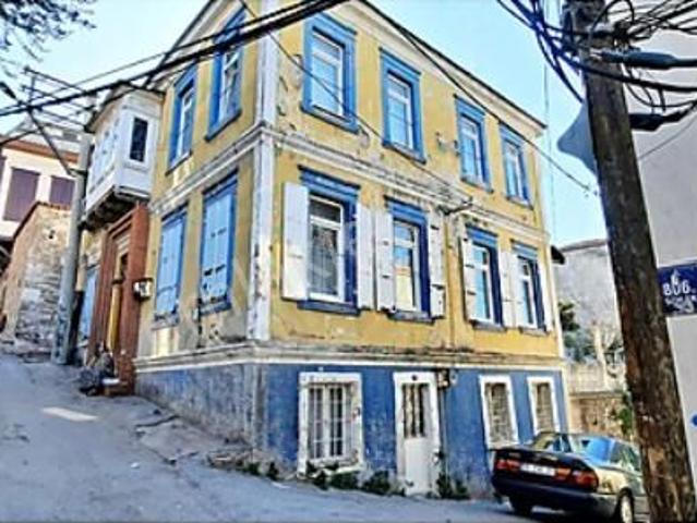 Konak, İzmir içerisinde satılık Villa