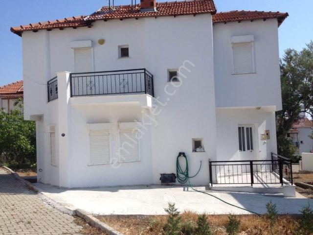 Dikili, İzmir içerisinde satılık Villa