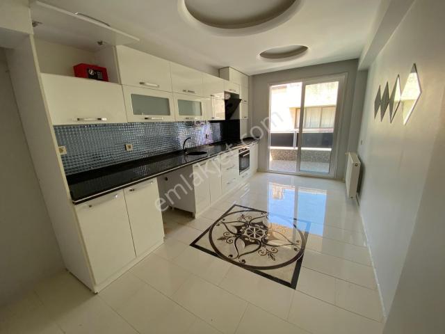 Balçova, İzmir içerisinde kiralık mülk