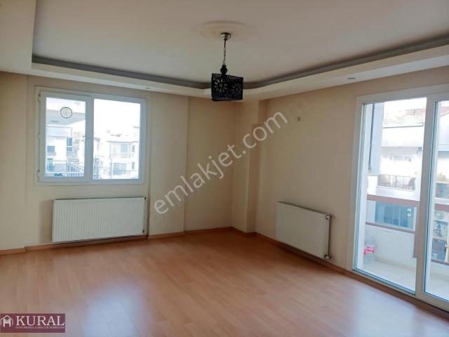 Menderes, İzmir içerisinde kiralık mülk