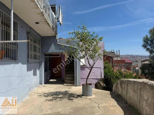 Bayrakli, İzmir içerisinde kiralık mülk