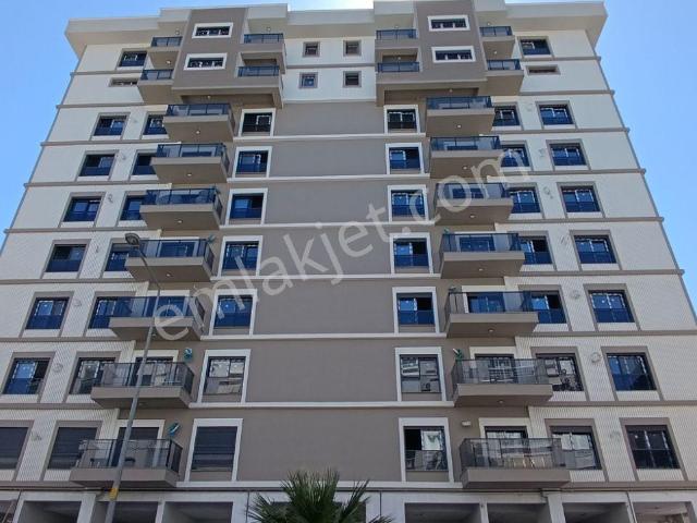 Bayrakli, İzmir içerisinde kiralık mülk