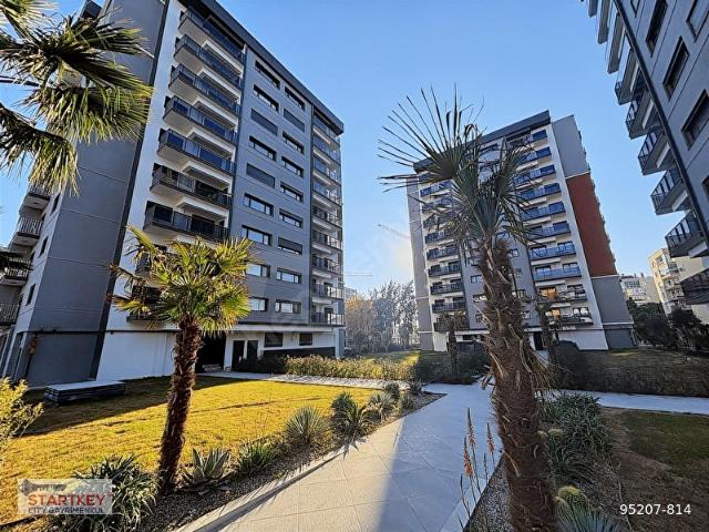 Bayrakli, İzmir içerisinde satılık mülk