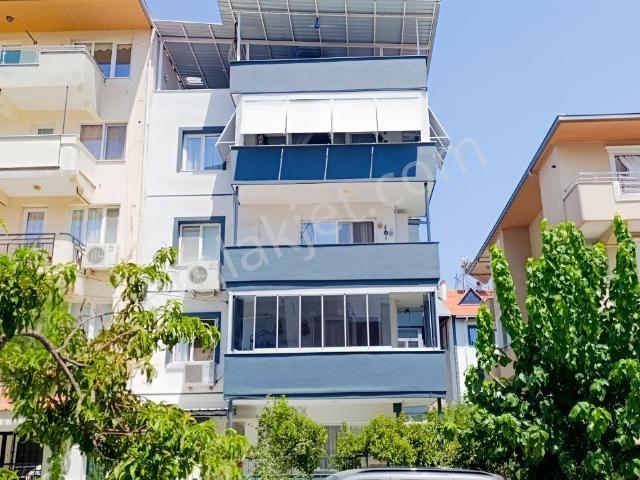 Bornova, İzmir içerisinde satılık mülk