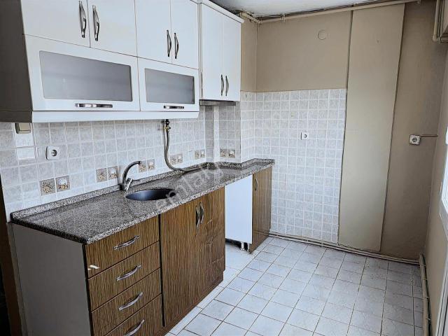 Bornova, İzmir içerisinde kiralık mülk