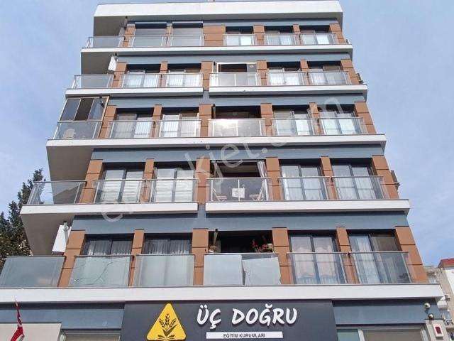 Bornova, İzmir içerisinde satılık mülk