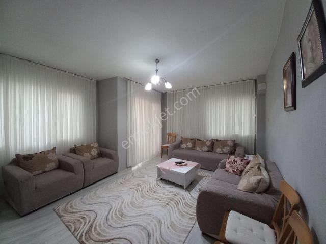 Bornova, İzmir içerisinde satılık mülk