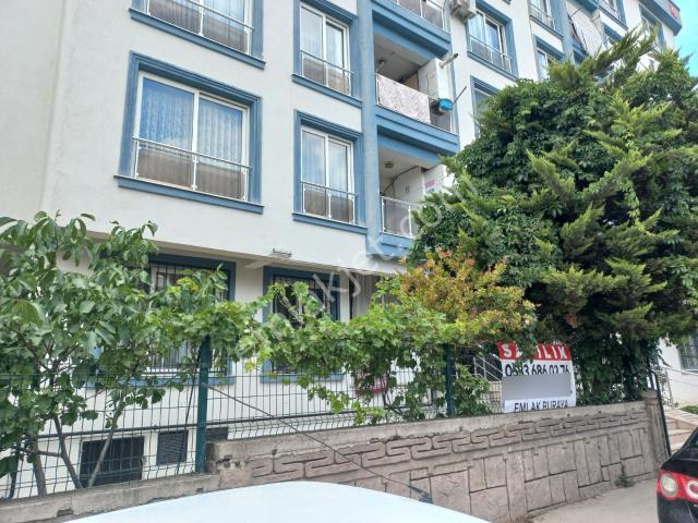 Karabağlar, İzmir içerisinde satılık mülk