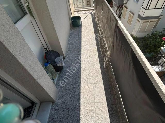 Buca, İzmir içerisinde satılık mülk