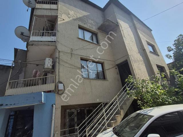Buca, İzmir içerisinde satılık Bina