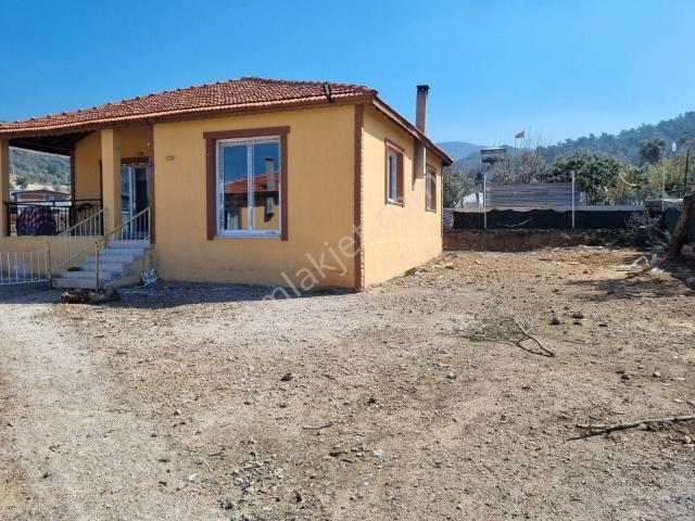 Buca, İzmir içerisinde kiralık Villa