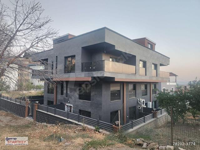 Buca, İzmir içerisinde satılık Villa