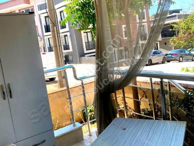 Buca, İzmir içerisinde satılık mülk
