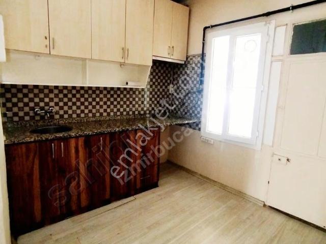 Buca, İzmir içerisinde kiralık mülk