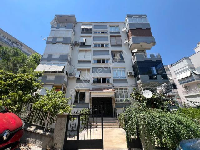 Karabağlar, İzmir içerisinde satılık mülk