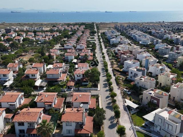 Dikili, İzmir içerisinde satılık Villa