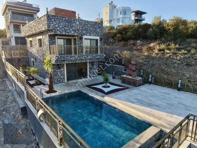 Dikili, İzmir içerisinde satılık Villa