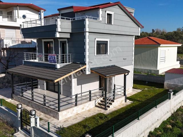 Dikili, İzmir içerisinde satılık Villa