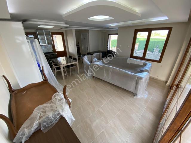 Dikili, İzmir içerisinde satılık Villa