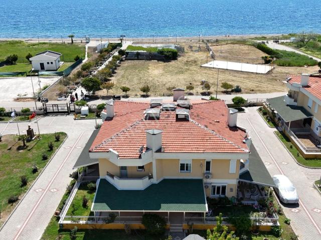 Dikili, İzmir içerisinde satılık Villa
