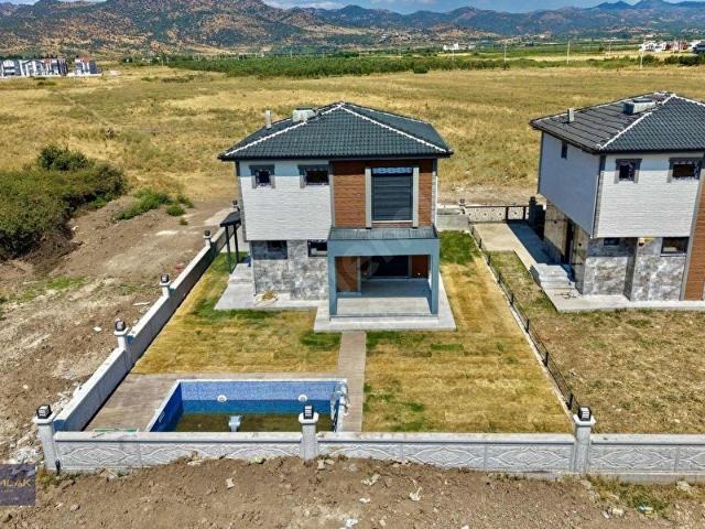 Dikili, İzmir içerisinde satılık Villa